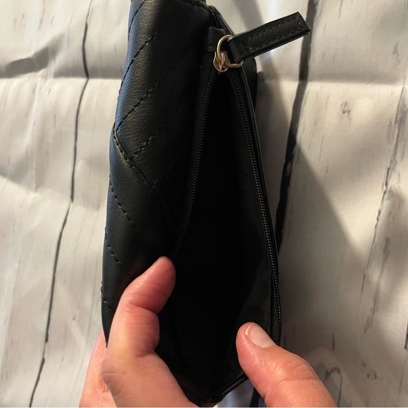 Black Jones New York Signature Wristlet with Quilted Design Wallet - Picture 7 of 7